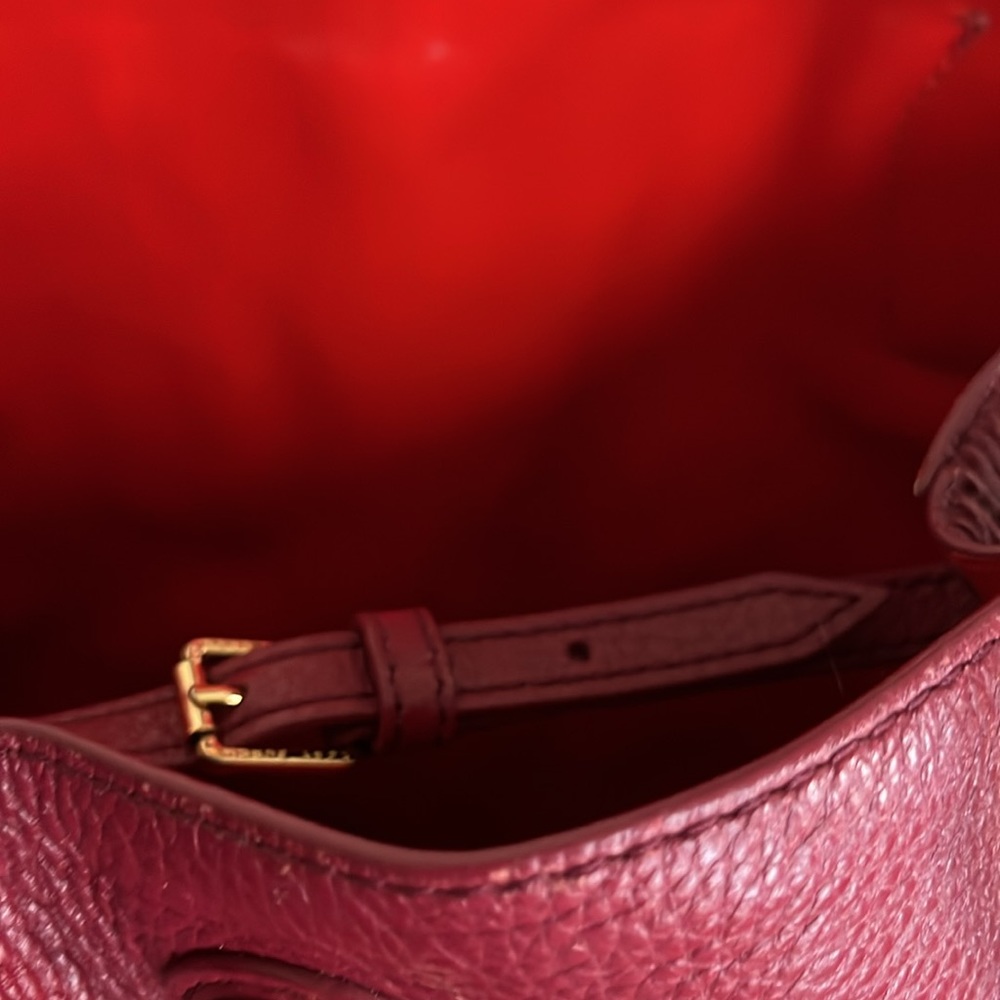 Tory Burch large tote duffle bag red pebbled leather - Picture 8 of 11